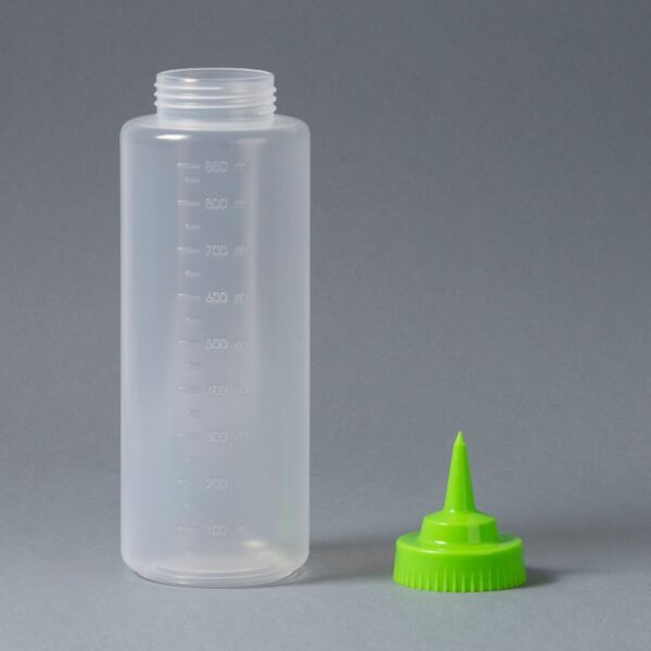 Plastic bottle 880ml B52 for sauce with tip cap - Image 2