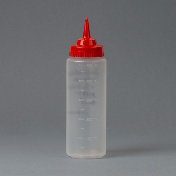 Plastic bottle 480ml B52 for sauce with tip cap