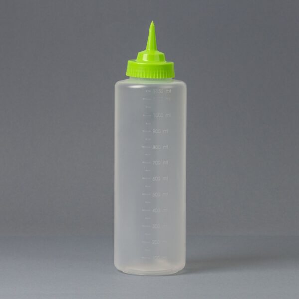 Plastic bottle 1150ml B52 for sauce with tip cap